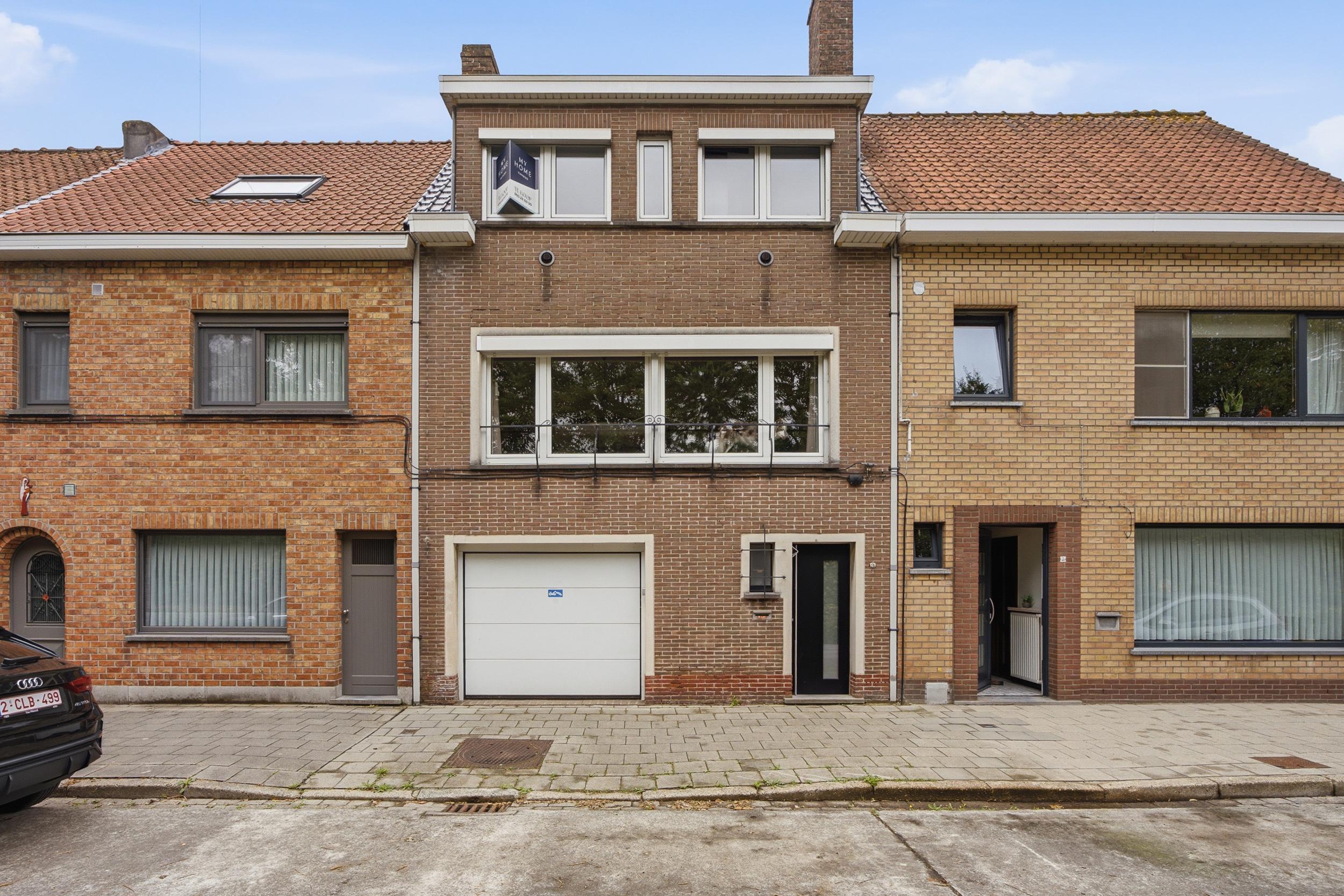 Sint-Pietersstatiedreef 39, 8000 Brugge